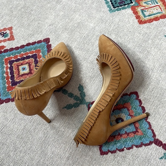 Charlotte Olympia Shoes - Charlotte Olympia Fringe pumps